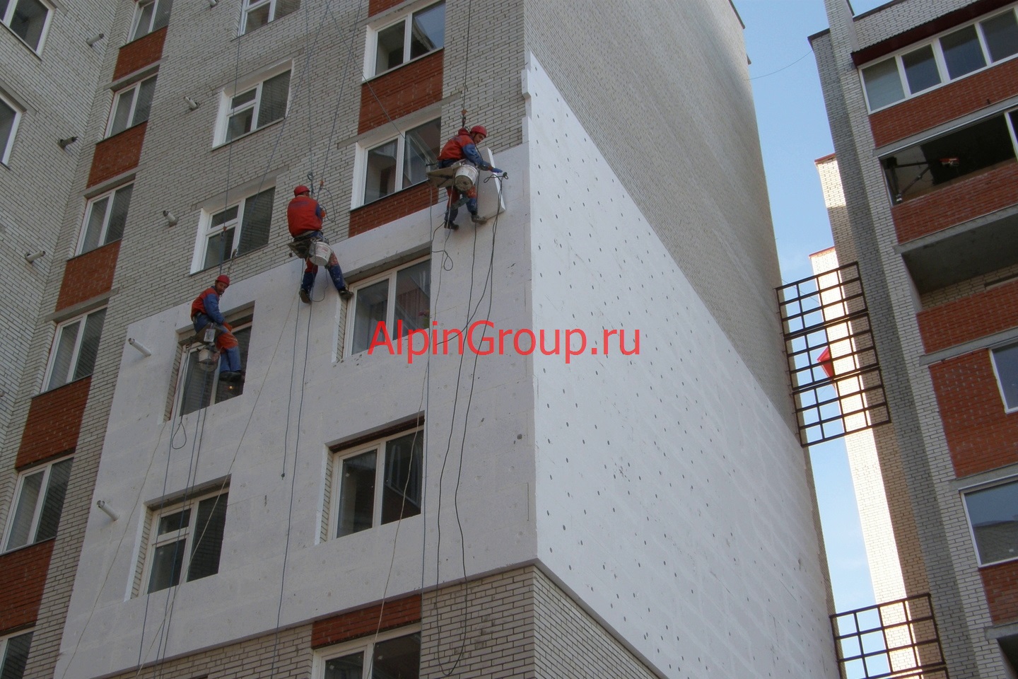 Утепление стен дома снаружи в Щёкино. Цены.